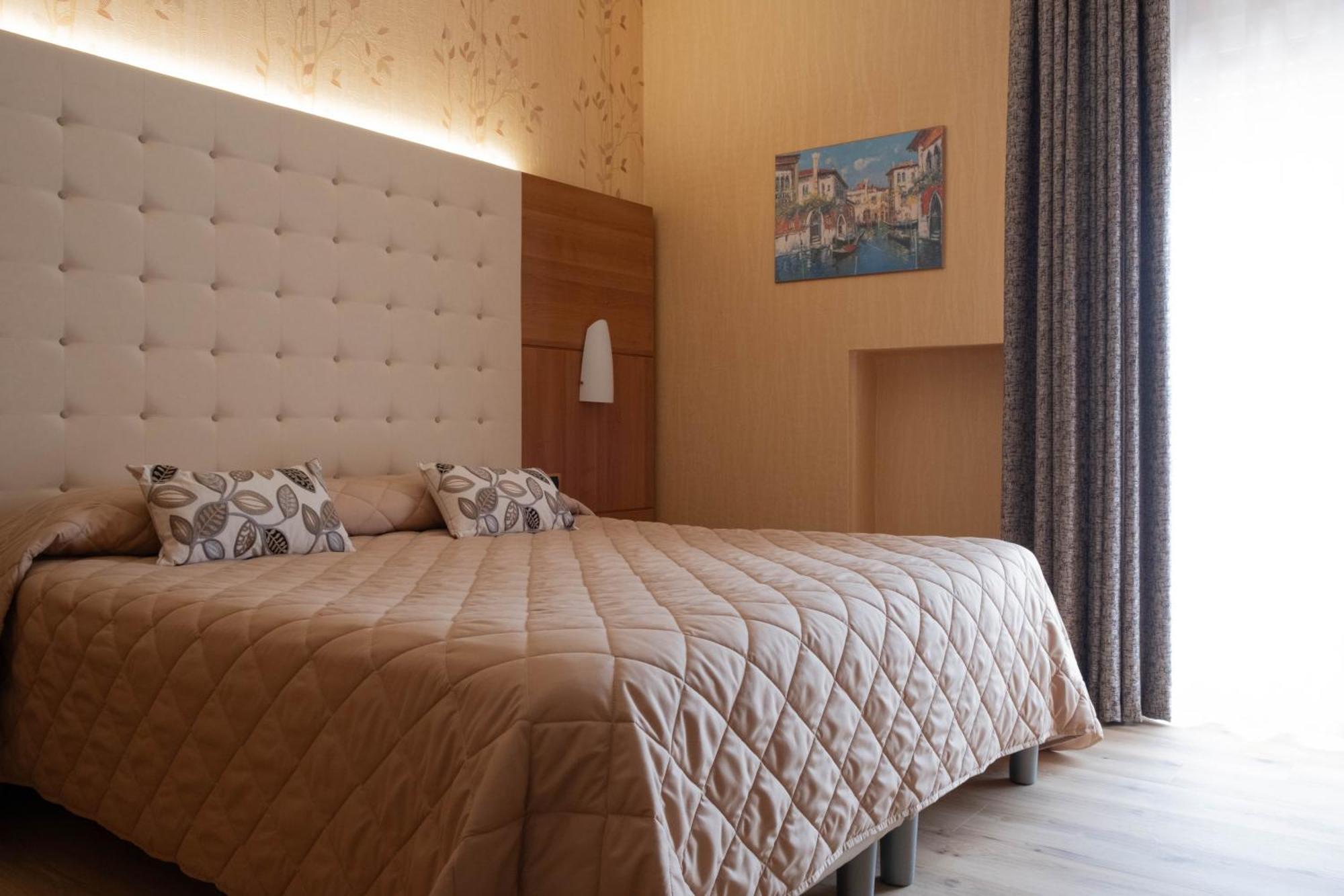 Hotel Vela D'Oro ***S Bardolino Ngoại thất bức ảnh