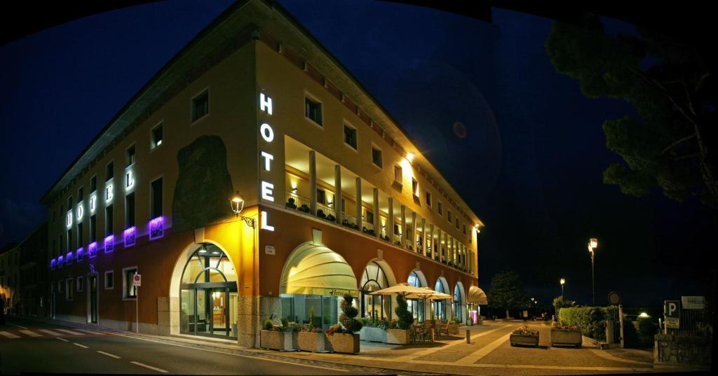 Hotel Vela D'Oro ***S Bardolino Ngoại thất bức ảnh